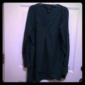 White House black market Green tunic